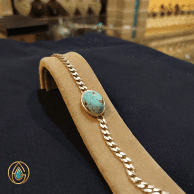 دستبند نقره مردانه با سنگ فیروزه نیشابور اصل و زنجیر کلاسیک – کد ۱۵۳