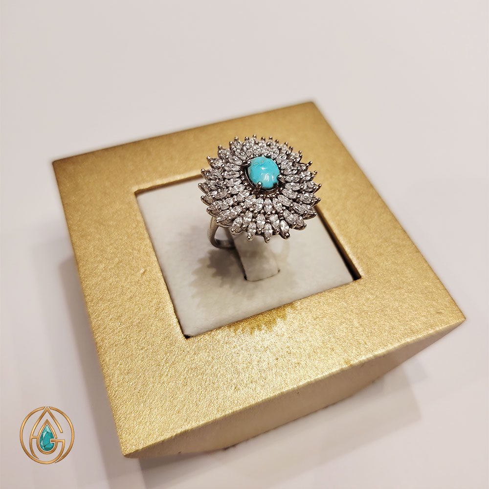 214-1-ring انگشتر نقره زنانه با سنگ فیروزه طبیعی نیشابور و طراحی شعاعی مجلسی کد 214